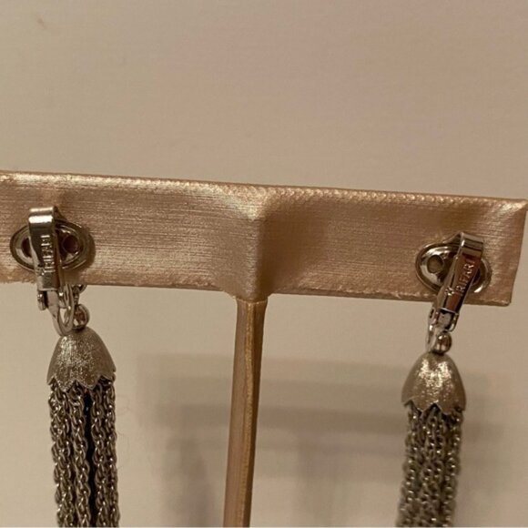 CROWN TRIFARI EARRINGS SILVER TONE FRINGE TASSEL DANGLE DROP CLIP ON VINTAGE - Picture 7 of 7